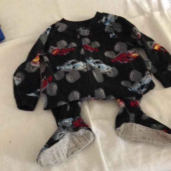 Boys 12m footed jammies. 2 Carter’s and 1 Trail Crest - Picture 3 of 4